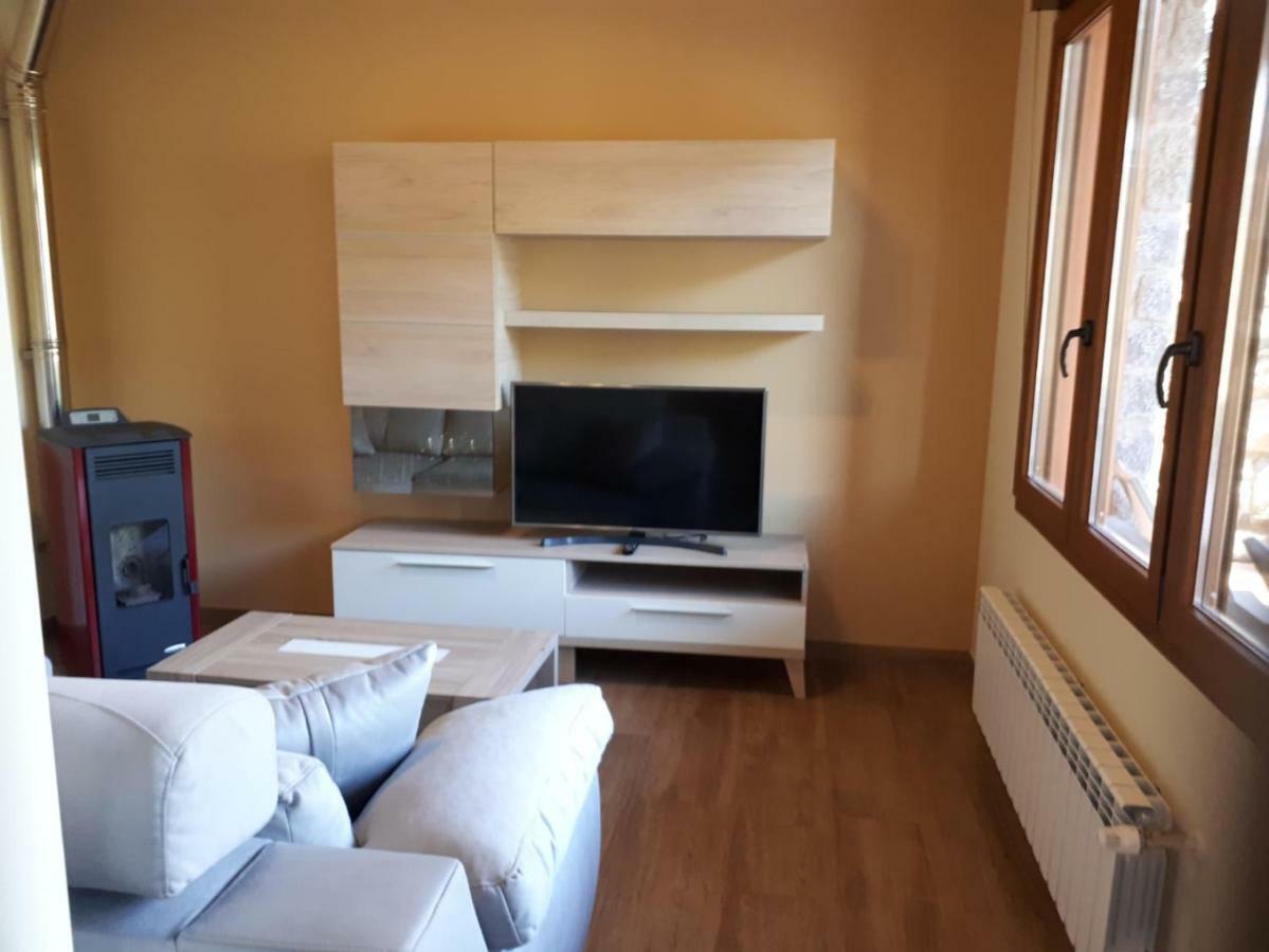 Apartamentos Camino Santo Toribio Mieses المظهر الخارجي الصورة